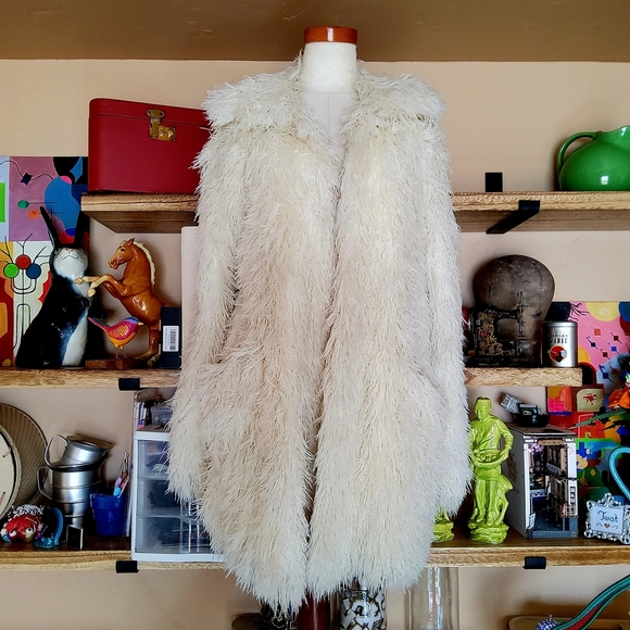 unknown Jackets & Blazers - VNTG 70s Cream String Shag Coat Pockets ROCKSTAR BOHO ENERGY S/M RARE